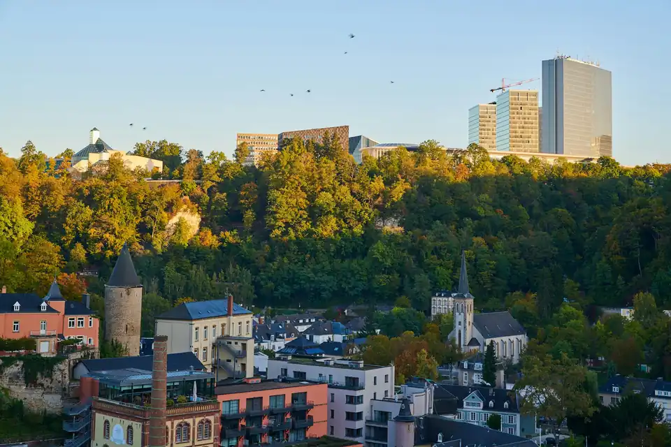 Pfaffenthal rooftops with the Kirchberg towers above the valley
